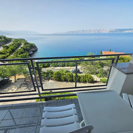 Anita 3 - 150m From The