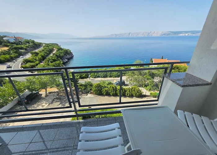 Anita 3 - 150m From The